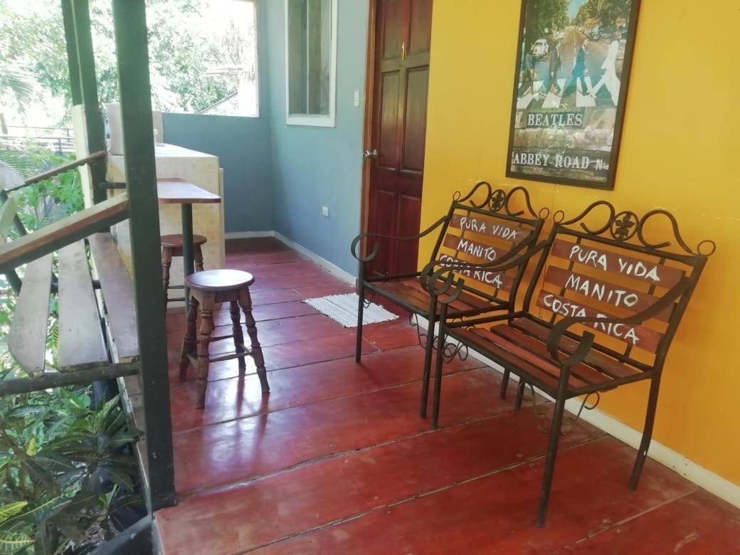 Bed and Breakfast Donde Familia Manito Paquera Exterior foto