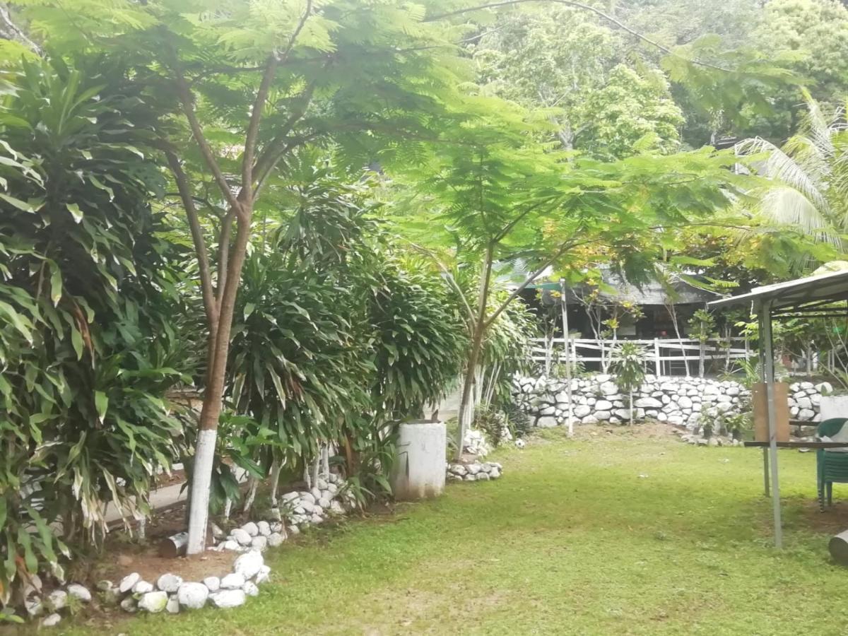 Bed and Breakfast Donde Familia Manito Paquera Exterior foto